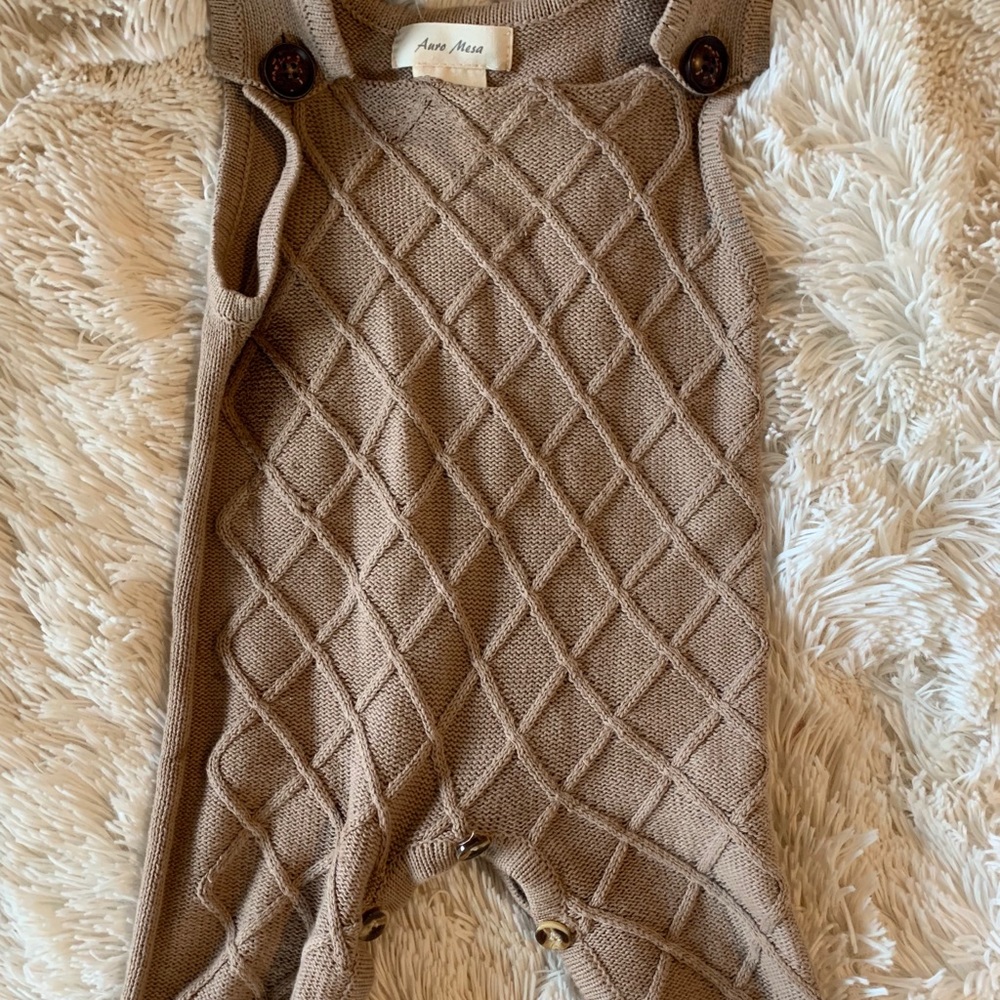 Cozy brown knit sweater jumper